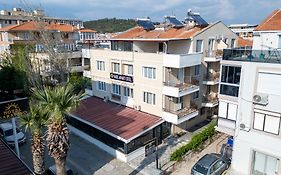 Yade Apart Pension